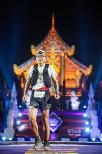 BIB: 9221
                            <button type="button" onclick="openModal(22644367)" class="btn btn-primary btn-sm float-right btn-popup" data-toggle="modal" data-target=".modal-high-quality">
                        <i class="fas fa-shopping-cart"></i> Add to Cart
                    </button>
                                            <button type="button" onclick="isThisMe(22644367, true)" class="btn btn-success btn-sm float-right btn-popup btn-isme hidden" data-toggle="tooltip" data-placement="bottom" title="นี่คือรูปของคุณใช่ไหม คลิกที่นี่เพื่อเอาเข้าอัลบั้ม">
                        <i class="fas fa-plus"></i> Add to album
                    </button>
                    <button type="button" onclick="isThisMe(22644367, false)" class="btn btn-warning btn-sm float-right btn-popup btn-isnotme hidden">
                        <i class="fas fa-ban"></i> Remove from album
                    </button>